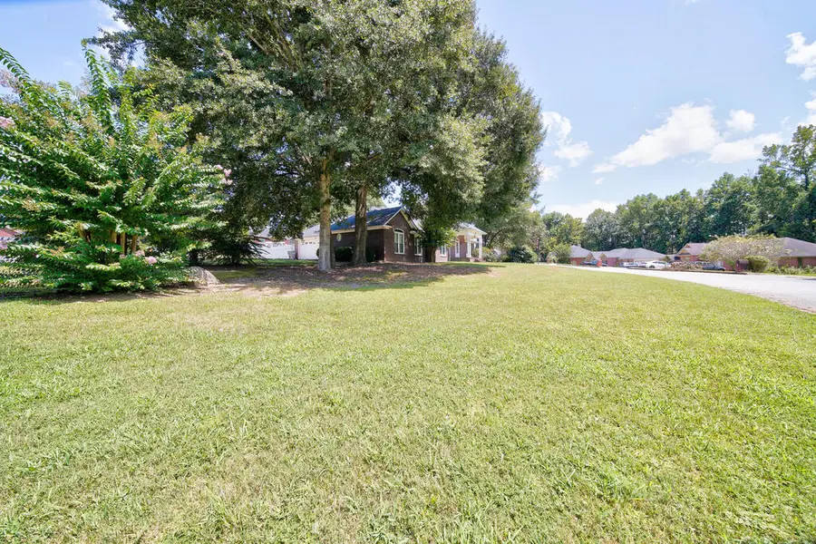 3304 Hummingbird Court, Phenix City, AL 36867 - #3