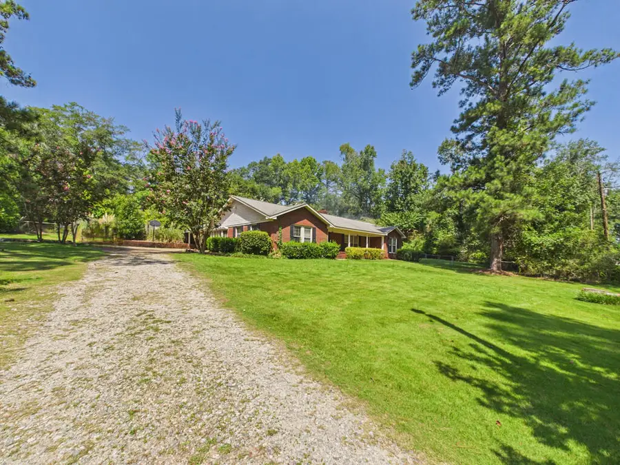 33 Byrd Avenue, Smiths Station, AL 36877 - #2