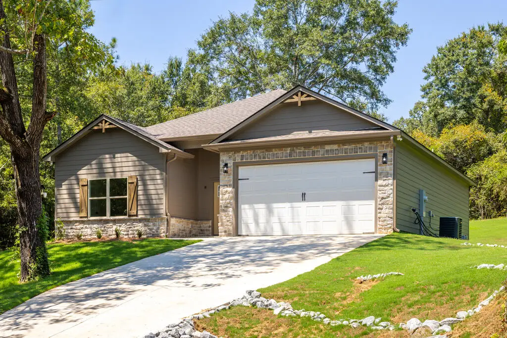 8 Hill Street, Phenix City, AL 36869 - #1