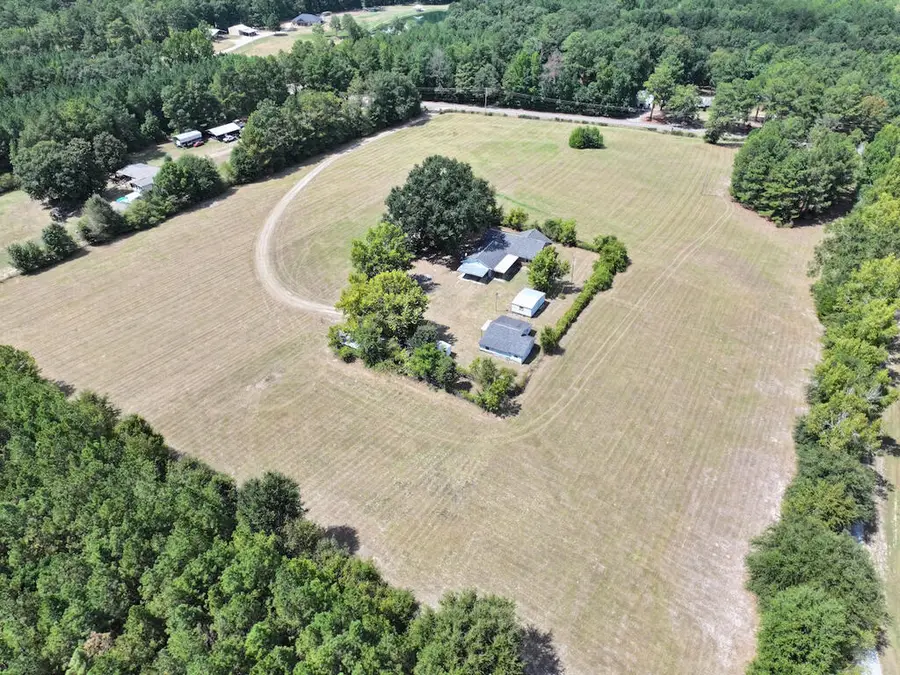 205 Padgetts Road, Seale, AL 36875 - #2