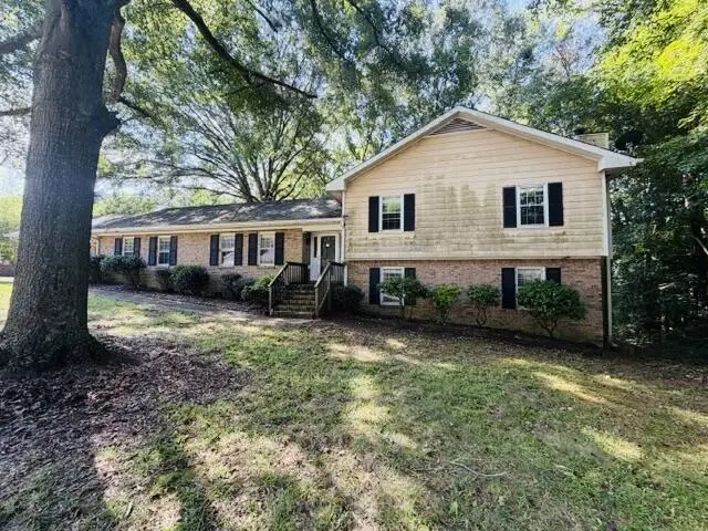 145 W Triple Tree Drive, Carrollton, GA 30117 - #2