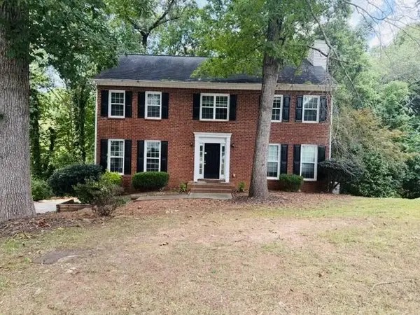 1925 Geyser Trce, LAWRENCEVILLE, GA 30044
