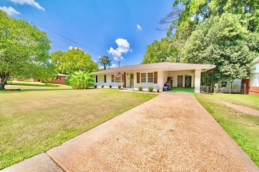 402 29th Street, Phenix City, AL 36867 - #2