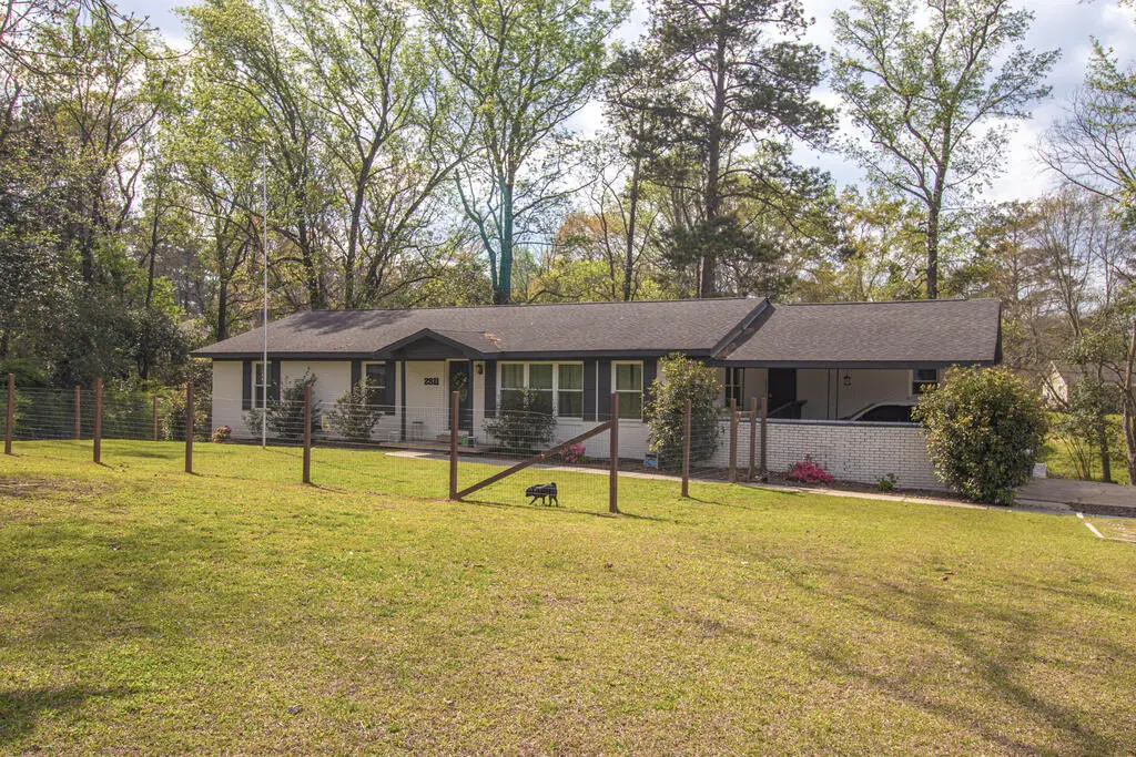 2811 16th Avenue, Valley, AL 36854 - #1