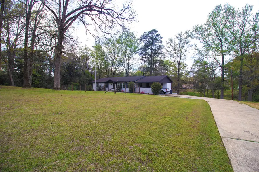 2811 16th Avenue, Valley, AL 36854 - #2