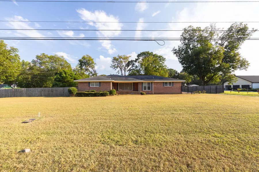 270 Summerville Road, Smiths Station, AL 36877 - #3
