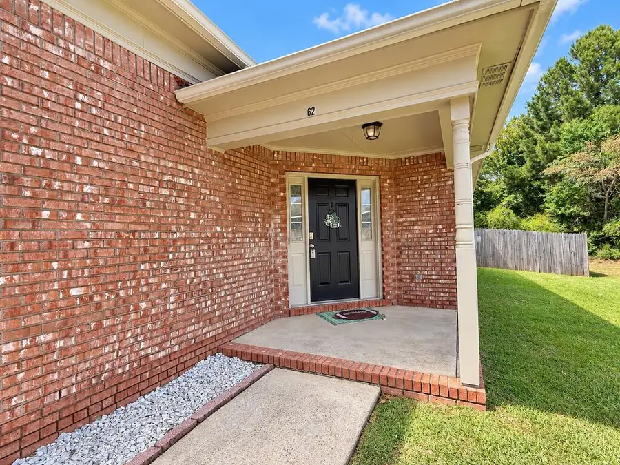 62 Lincolnshire Lane, Phenix City, AL 36870 - #2