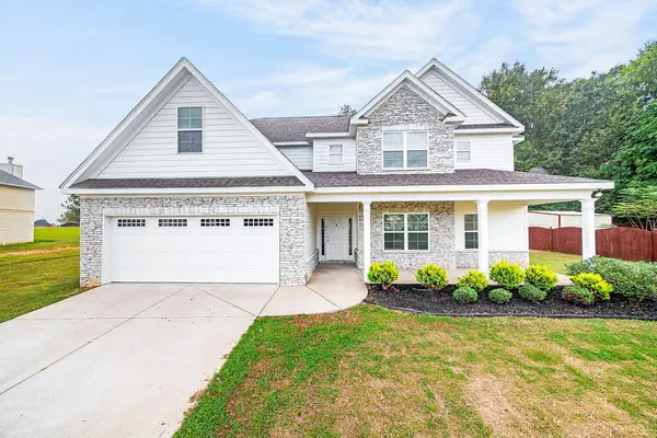 24 Paladian Way, FORT MITCHELL, AL 36856
