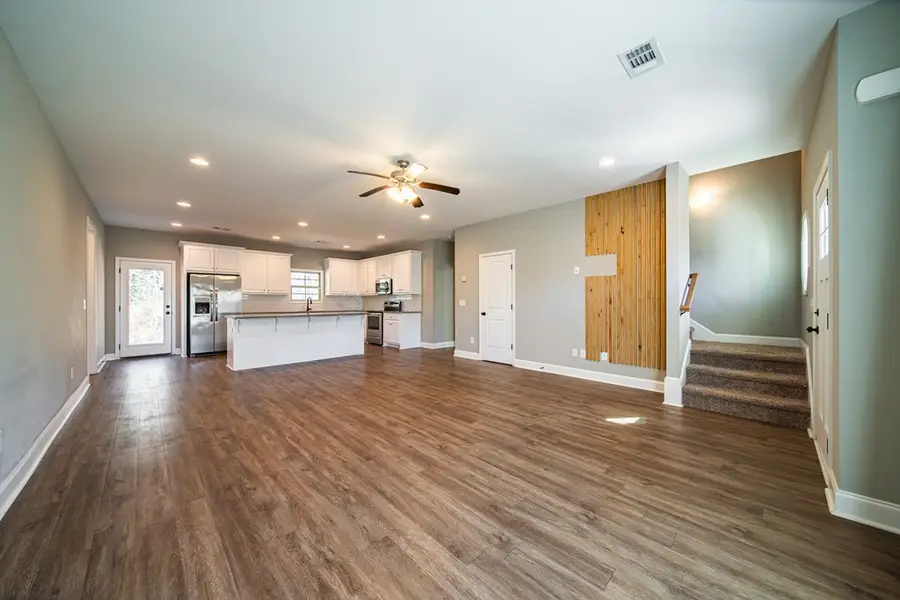 402 Lee Road 2203, Phenix City, AL 36870 - #3
