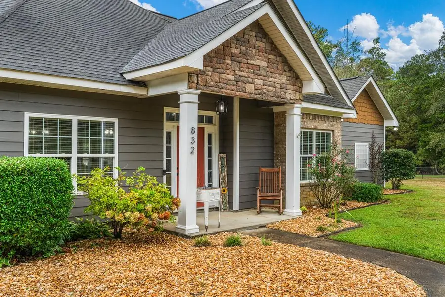 832 Voorhees Road, Hamilton, GA 31811 - #2