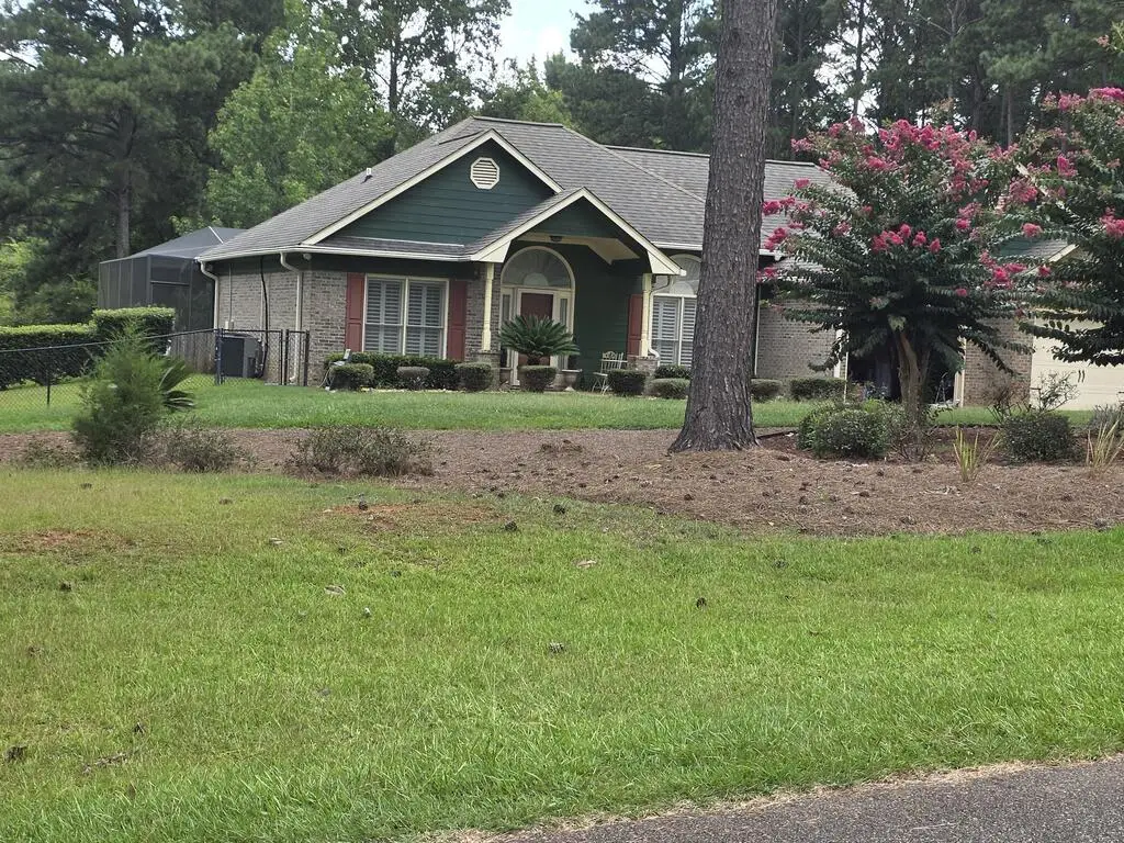 136 Village Court, Hamilton, GA 31811 - #1