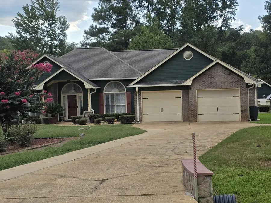 136 Village Court, Hamilton, GA 31811 - #2