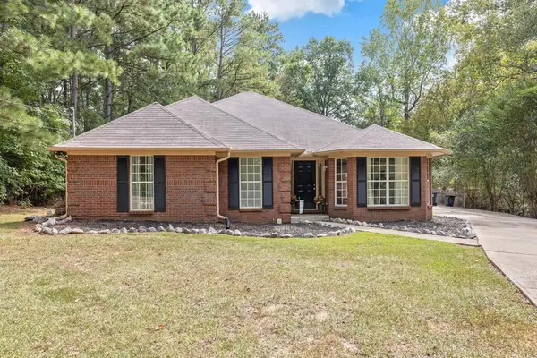 1907 S 12th Place, PHENIX CITY, AL 36869