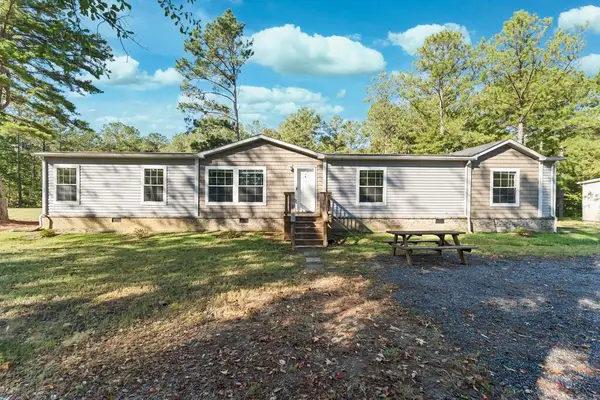 89 Ridge Road, SEALE, AL 36875