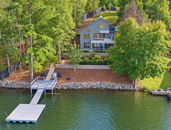 201 Bonnie Drive, FORTSON, GA 31808