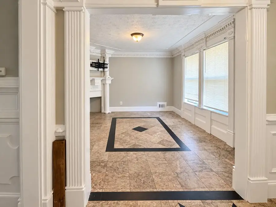 471 Rock Meadow Dr, Stone Mountain, GA 30088 - #2
