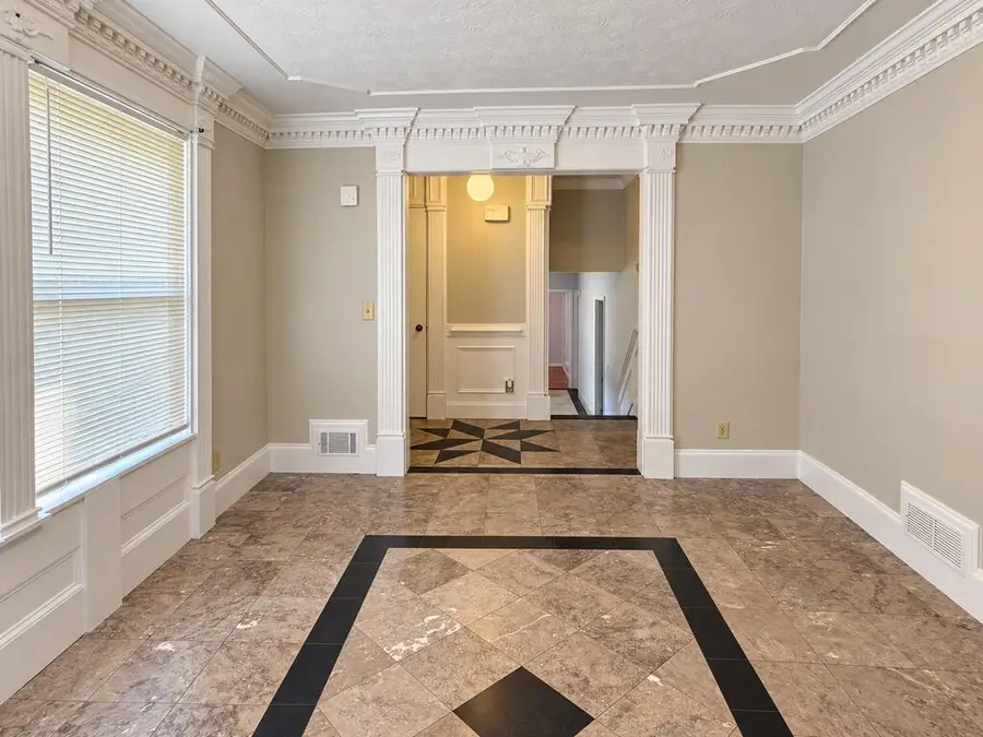 471 Rock Meadow Dr, Stone Mountain, GA 30088 - #3