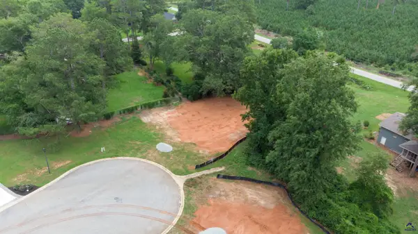 118 Constance Court, Perry, GA 31069