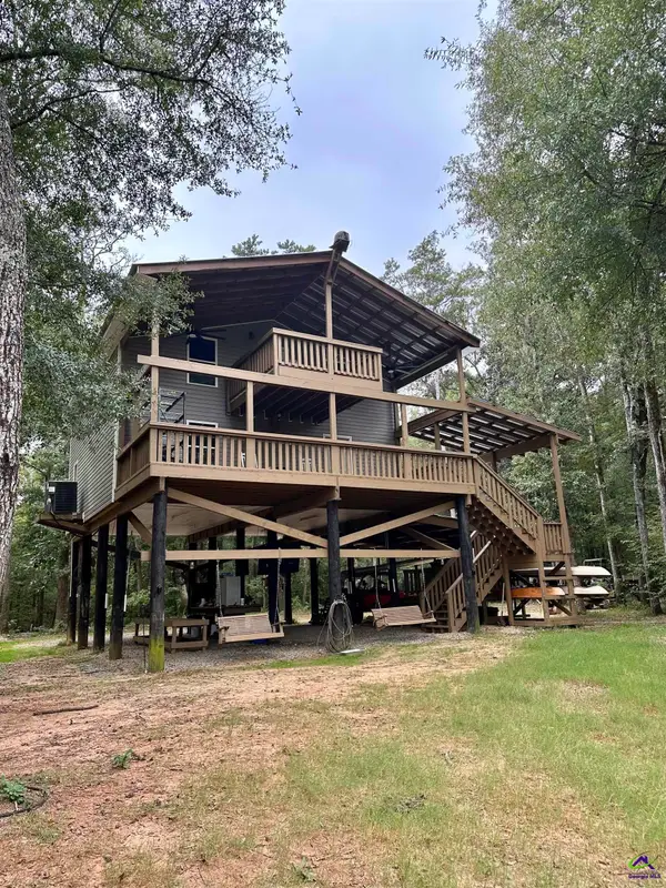 319 Riverside Drive, Hawkinsville, GA 31036