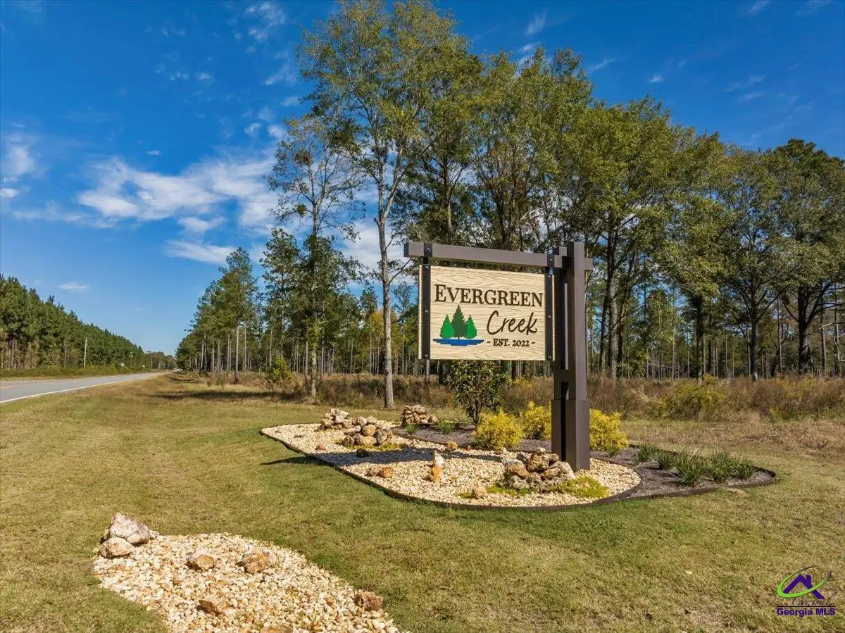 15 Evergreen Drive, Cochran, GA 31014 - Image #1