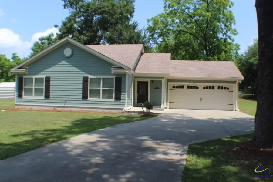 203 Westview Drive, Dublin, GA 31021 - Image #3