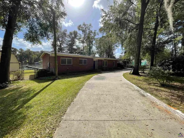 251 N Cedar Creek Road, Cordele, GA 31010