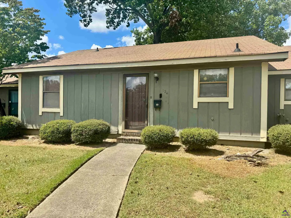 124 Stone Hedge Drive, Warner Robins, GA 31088 - Image #1