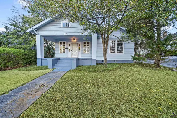 215 Pierce Avenue, Macon, GA 31210