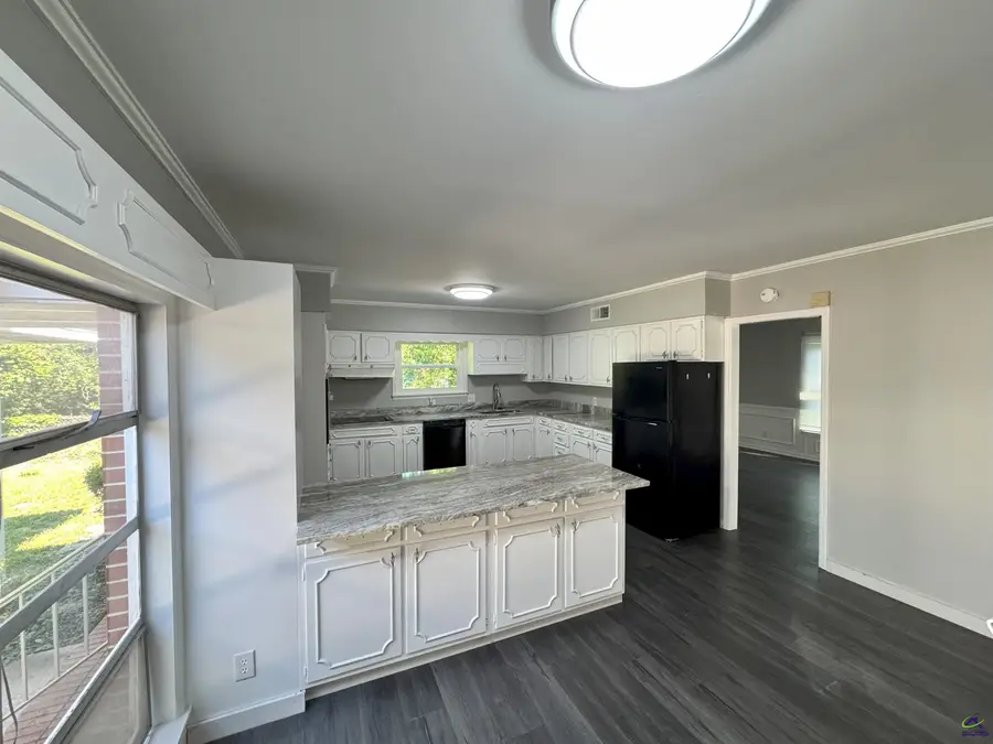402 Westview Drive, Fort Valley, GA 31030 - #3