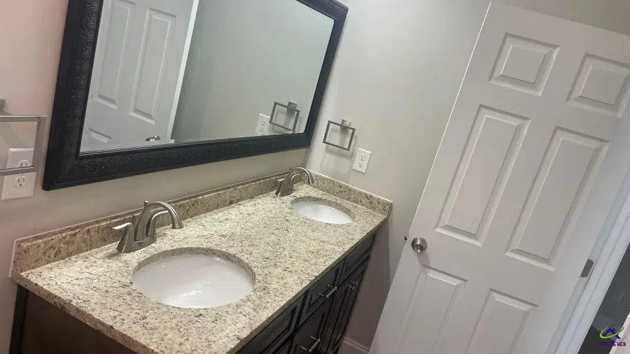 139 Rolling Woods Circle, Warner Robins, GA 31088 - Image #3