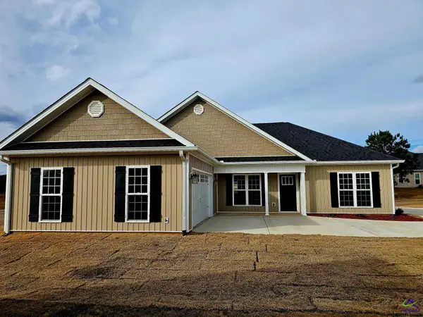 1802 Quail Ridge Lane, Perry, GA 31069