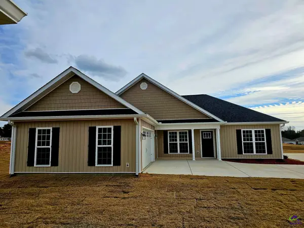 1803 Quail Ridge Lane, Perry, GA 31069