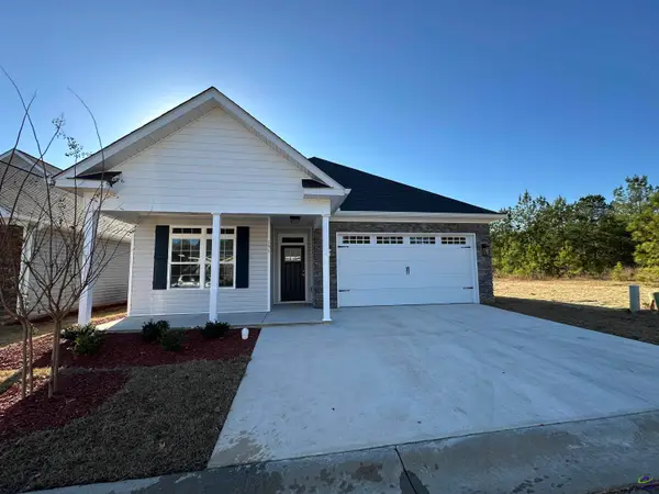 131 Shady Oak Drive, Perry, GA 31069