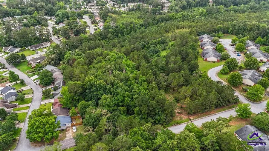 301 Millside Drive, Warner Robins, GA 31088 - Image #2