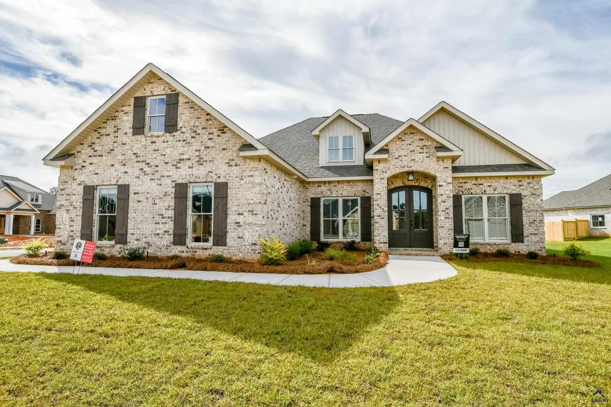 205 Emberwood Way, Kathleen, GA 31047 - Image #1