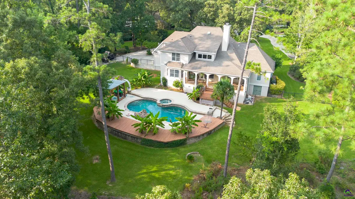 214 Westbury Court, Warner Robins, GA 31088 - Image #1