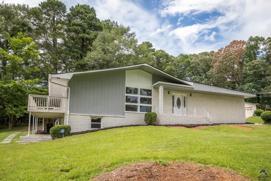 2743 NW Lake Capri Drive, Conyers, GA 31206 - #3