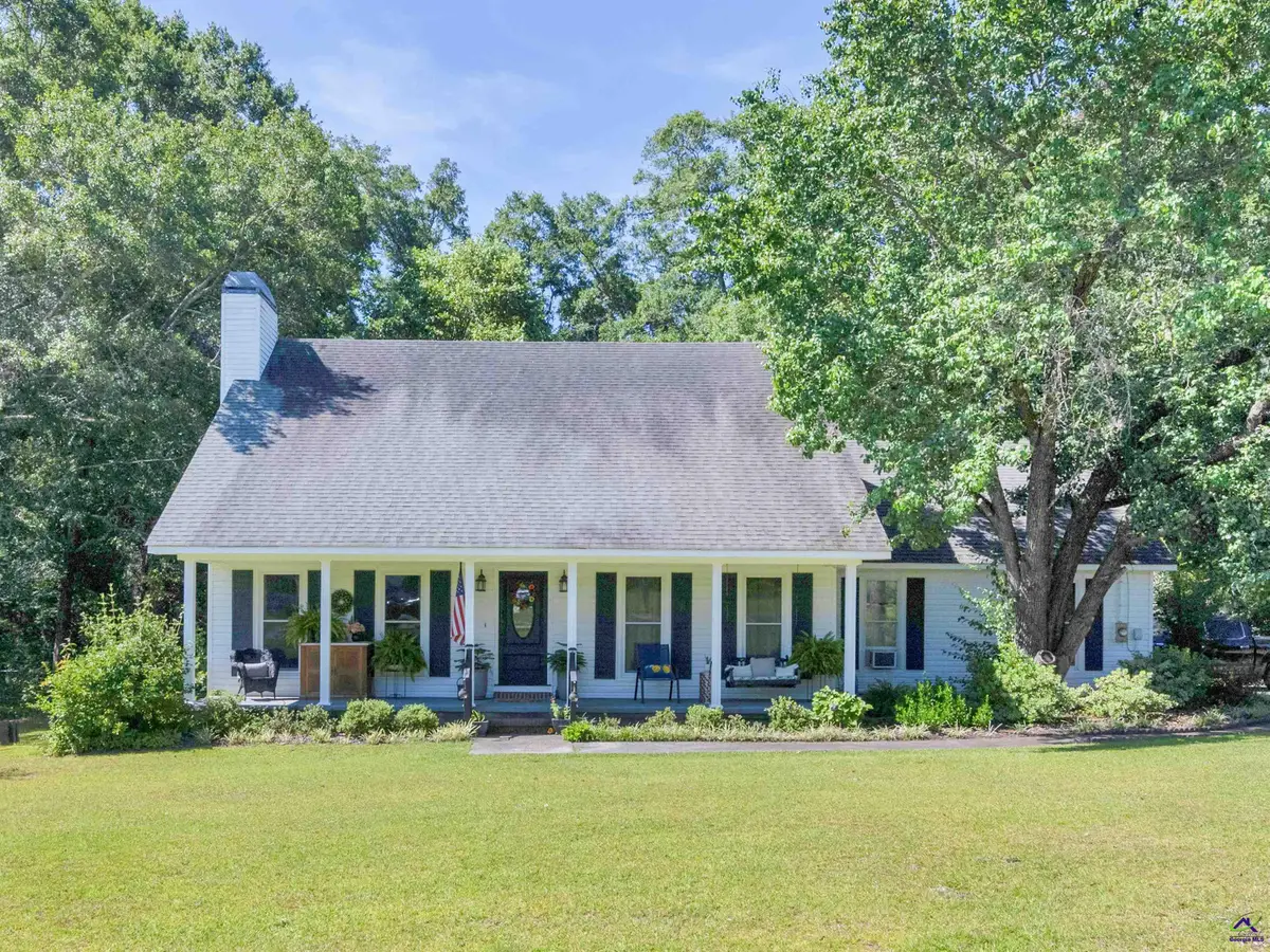 3636 W Point Cir, Lizella, GA 31052 - #1