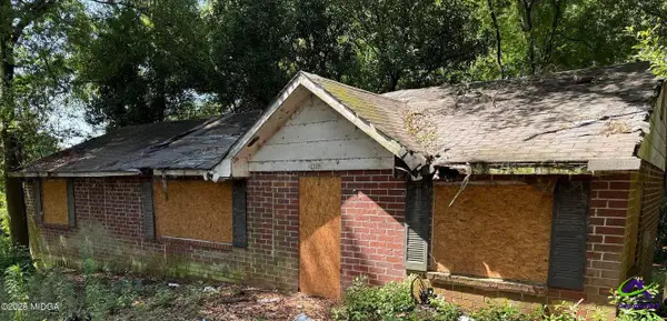 3391 Pio Nono Circle, Macon, GA 31206