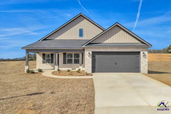 208 Eric Court, Byron, GA 31008