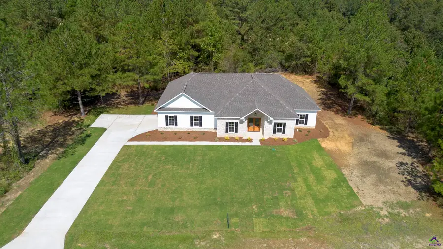 169 Woodland Trail, Cochran, GA 31014 - Image #3