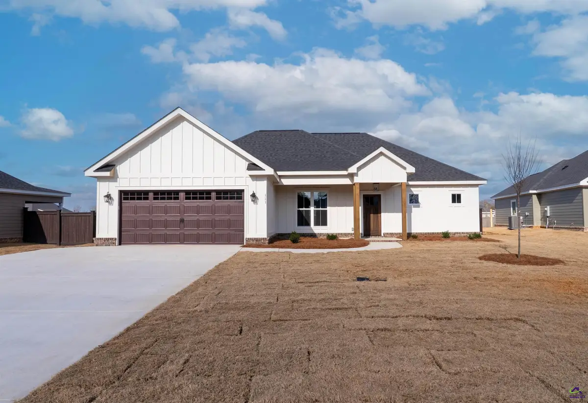 111 Nash Court, Perry, GA 31069 - Image #1