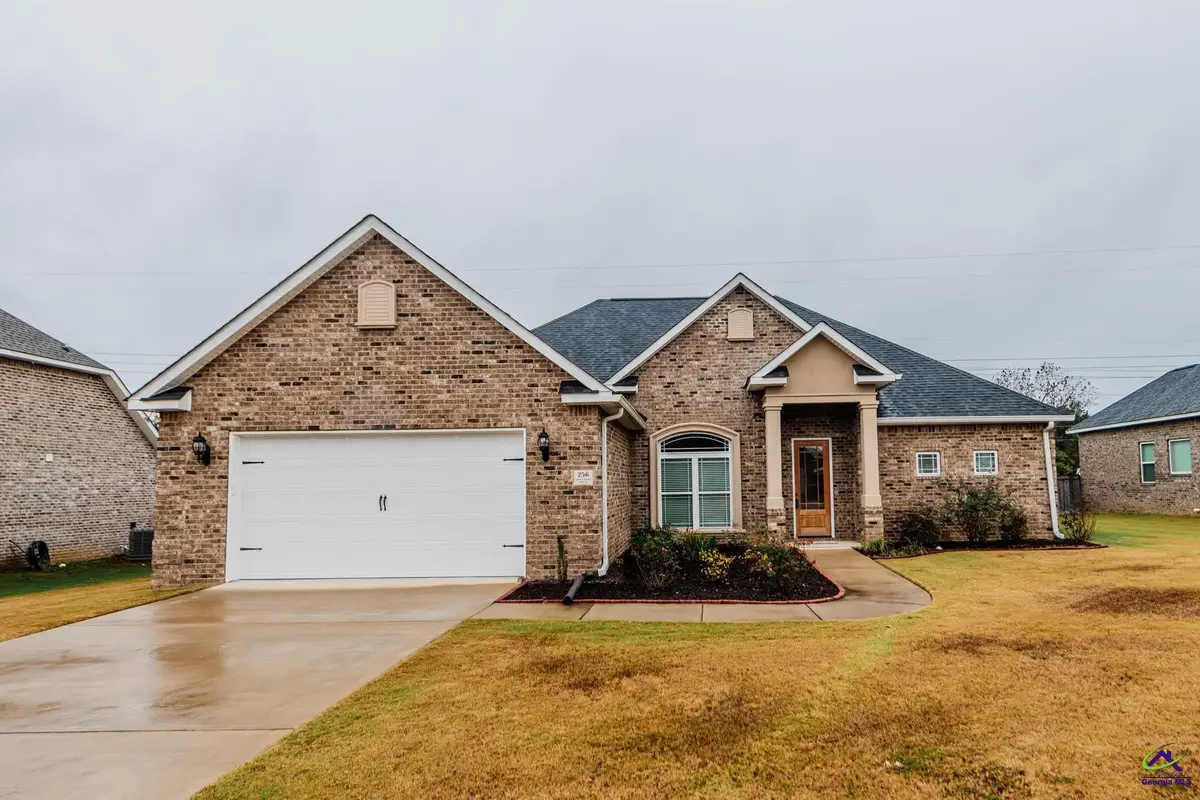 256 Ashley Nicole Avenue, Bonaire, GA 31005 - Image #1