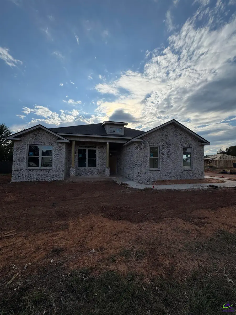 111 Meyers Lake Drive, Warner Robins, GA 31088 - Image #2