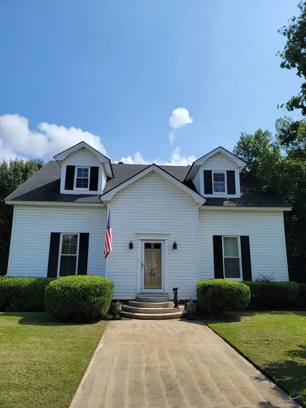 51 Merritt Street, Hawkinsville, GA 31036