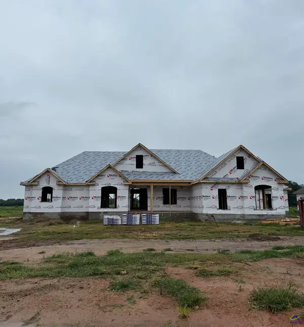 113 Pridgen Pass, Perry, GA 31069