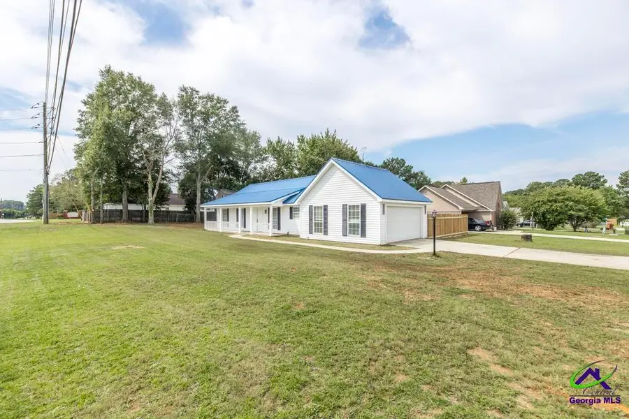 101 Shamrock Ct, Bonaire, GA 31005 - Image #2