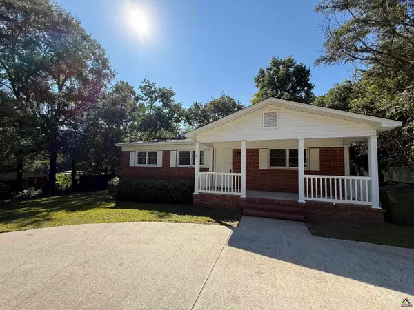 202 Bassett Street, Centerville, GA 31028