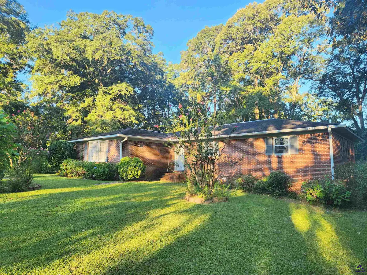 105 Sasser Drive, Bonaire, GA 31005 - Image #1