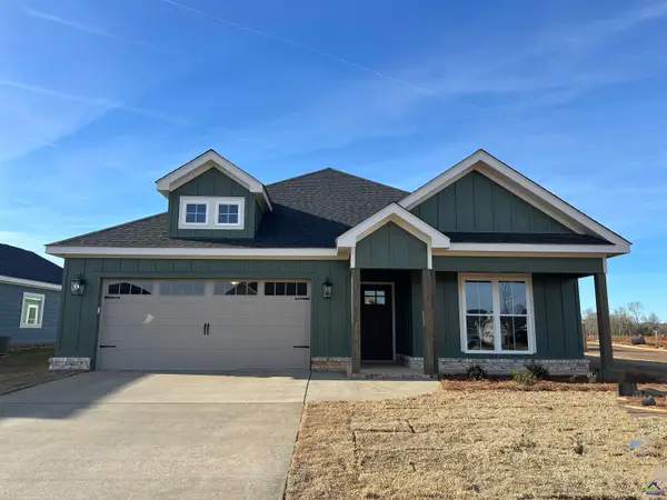 121 Saraland Trail, Perry, GA 31069